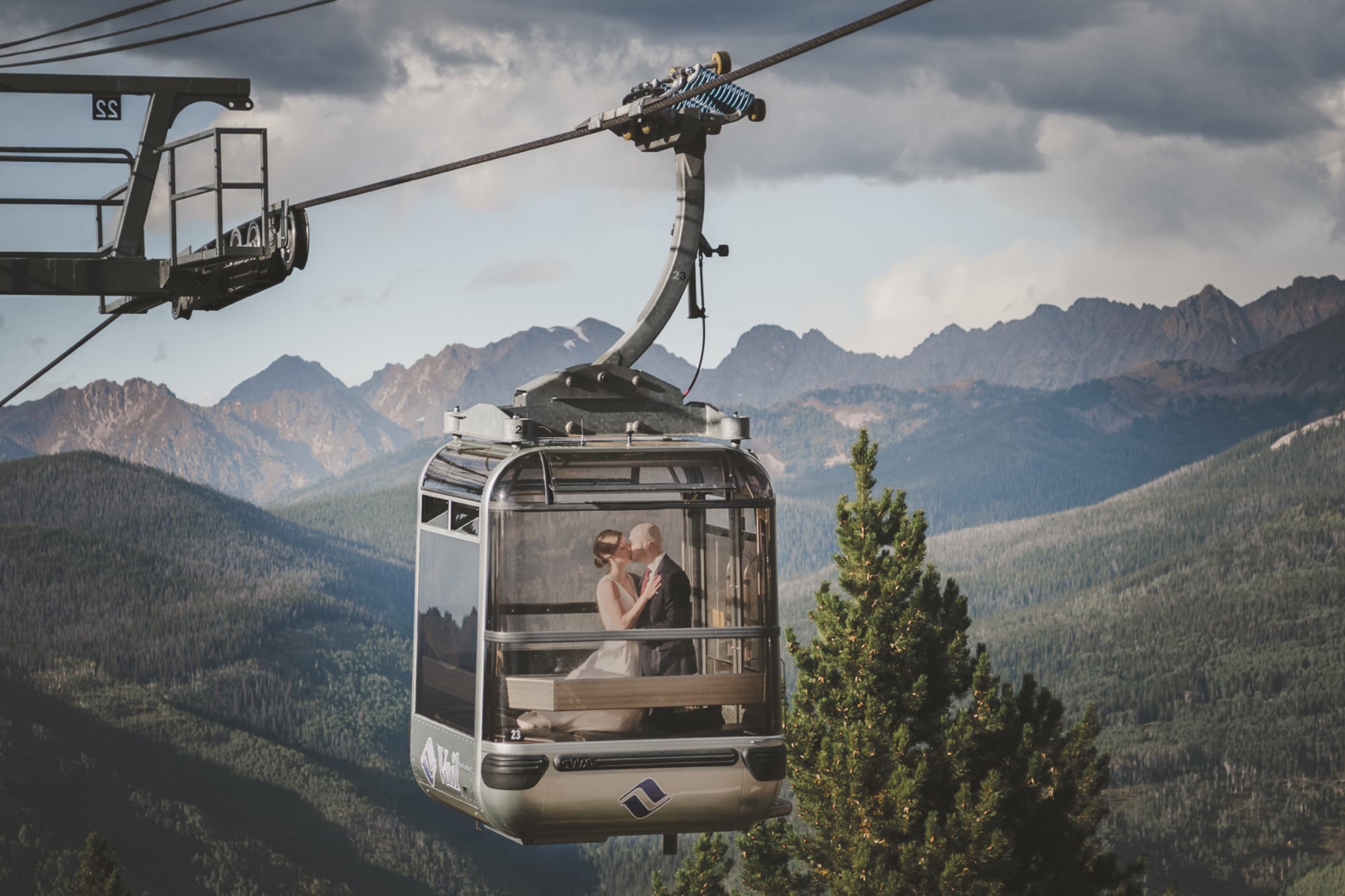 Adventure wedding photography by Michael Morse
