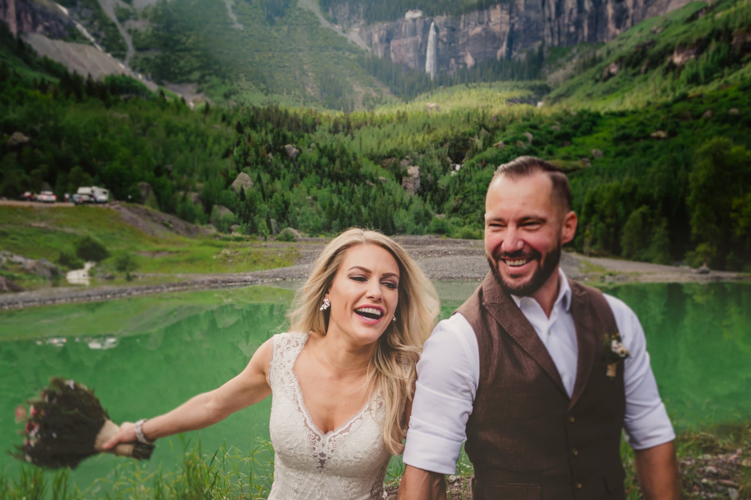 Sara & Tyler elopement in island lake — MAM_6811