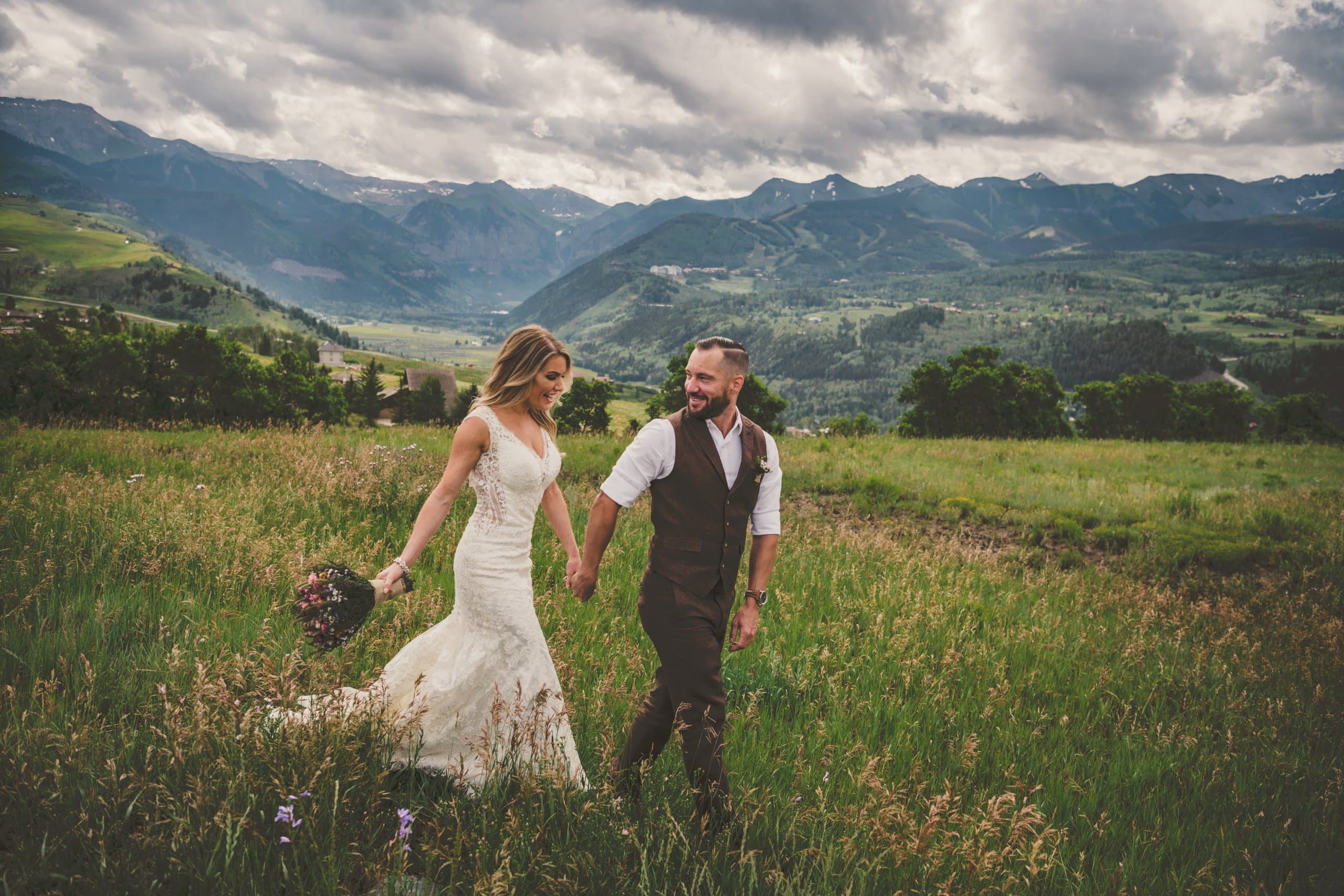 Sara & Tyler elopement in island lake — MAM_6889