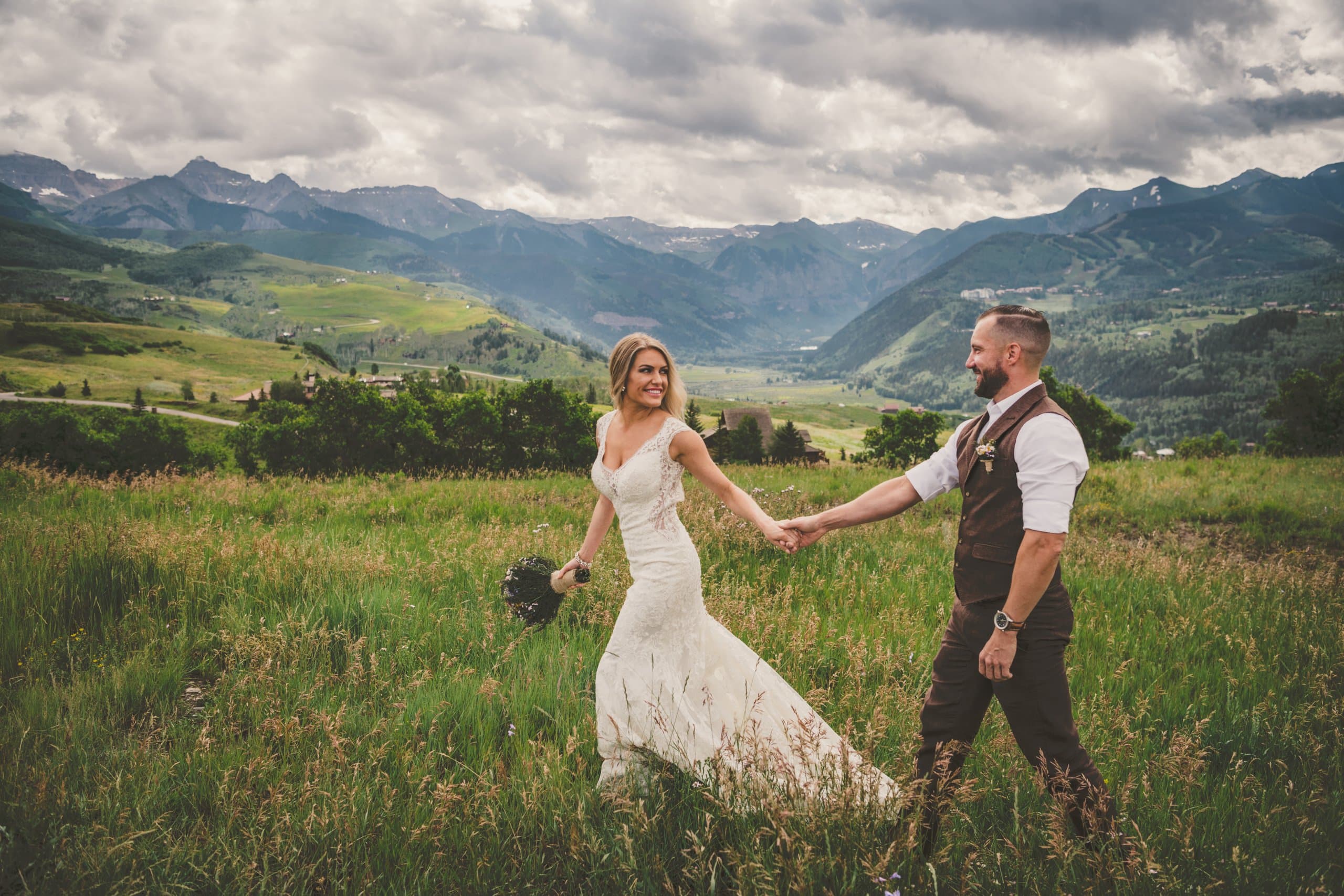 Sara & Tyler elopement in island lake — MAM_6892