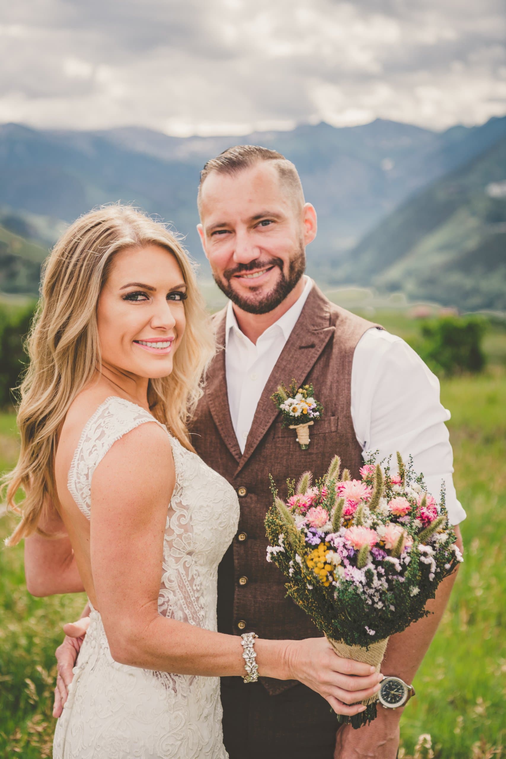 Sara & Tyler elopement in island lake — MAM_6931