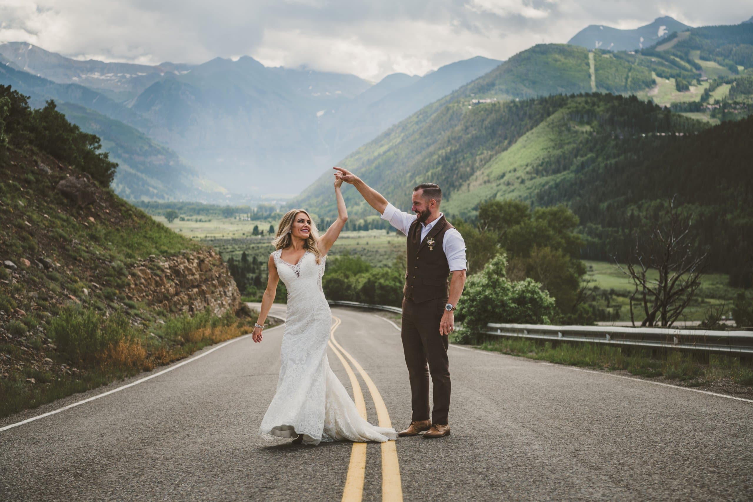 Sara & Tyler elopement in island lake — MAM_6983