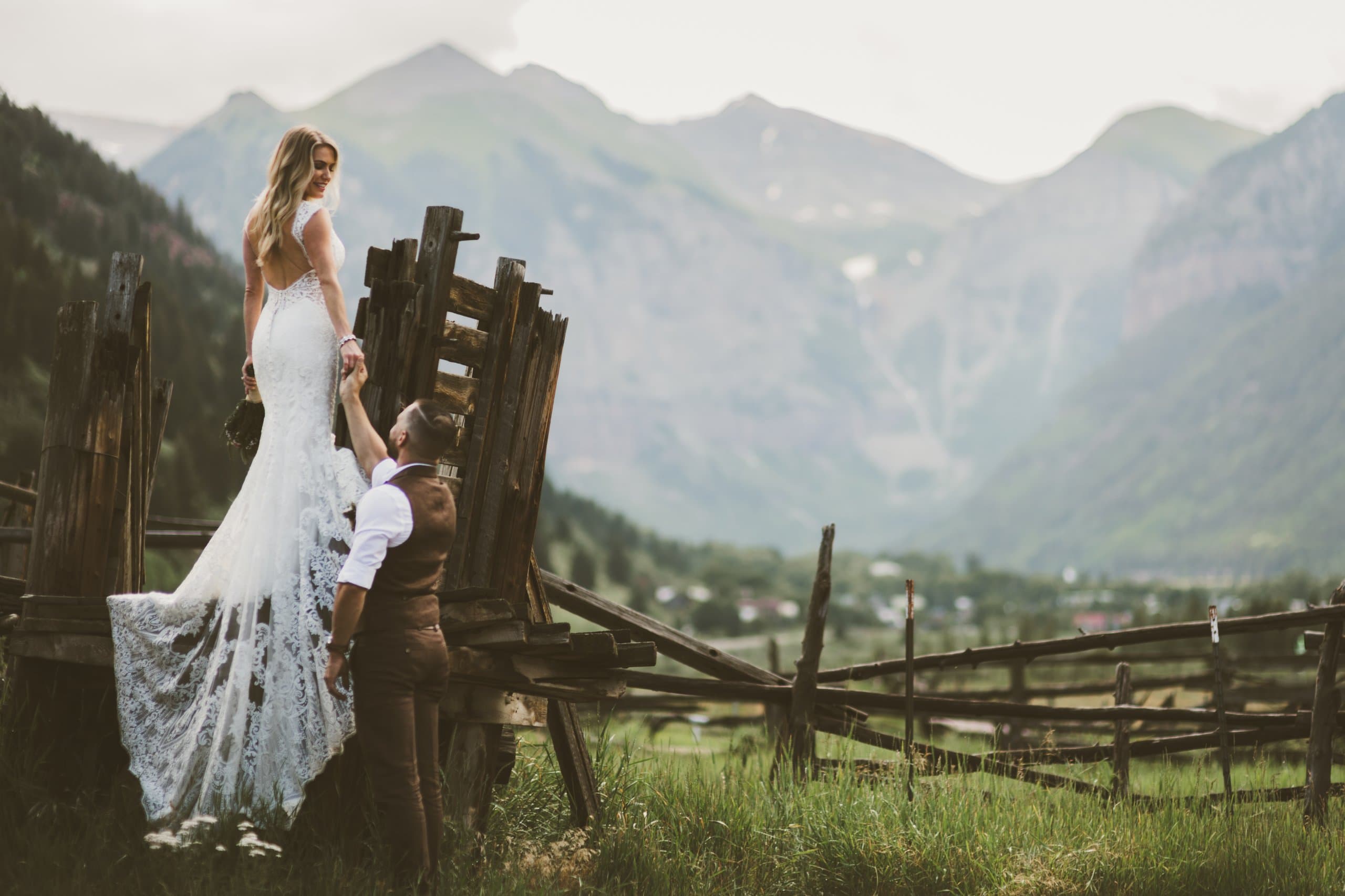 Sara & Tyler elopement in island lake — MAM_7033