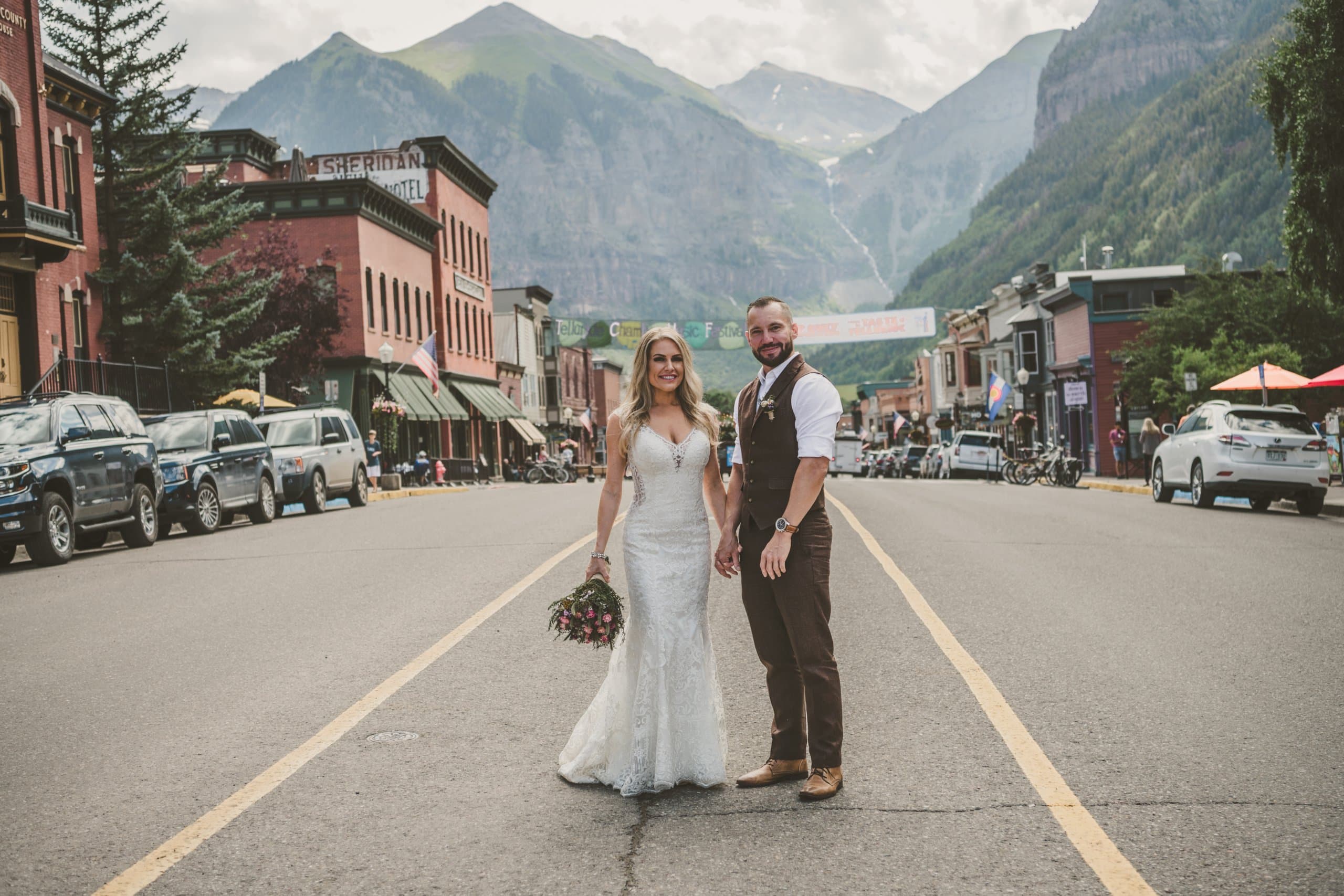 Sara & Tyler elopement in island lake — MAM_7097