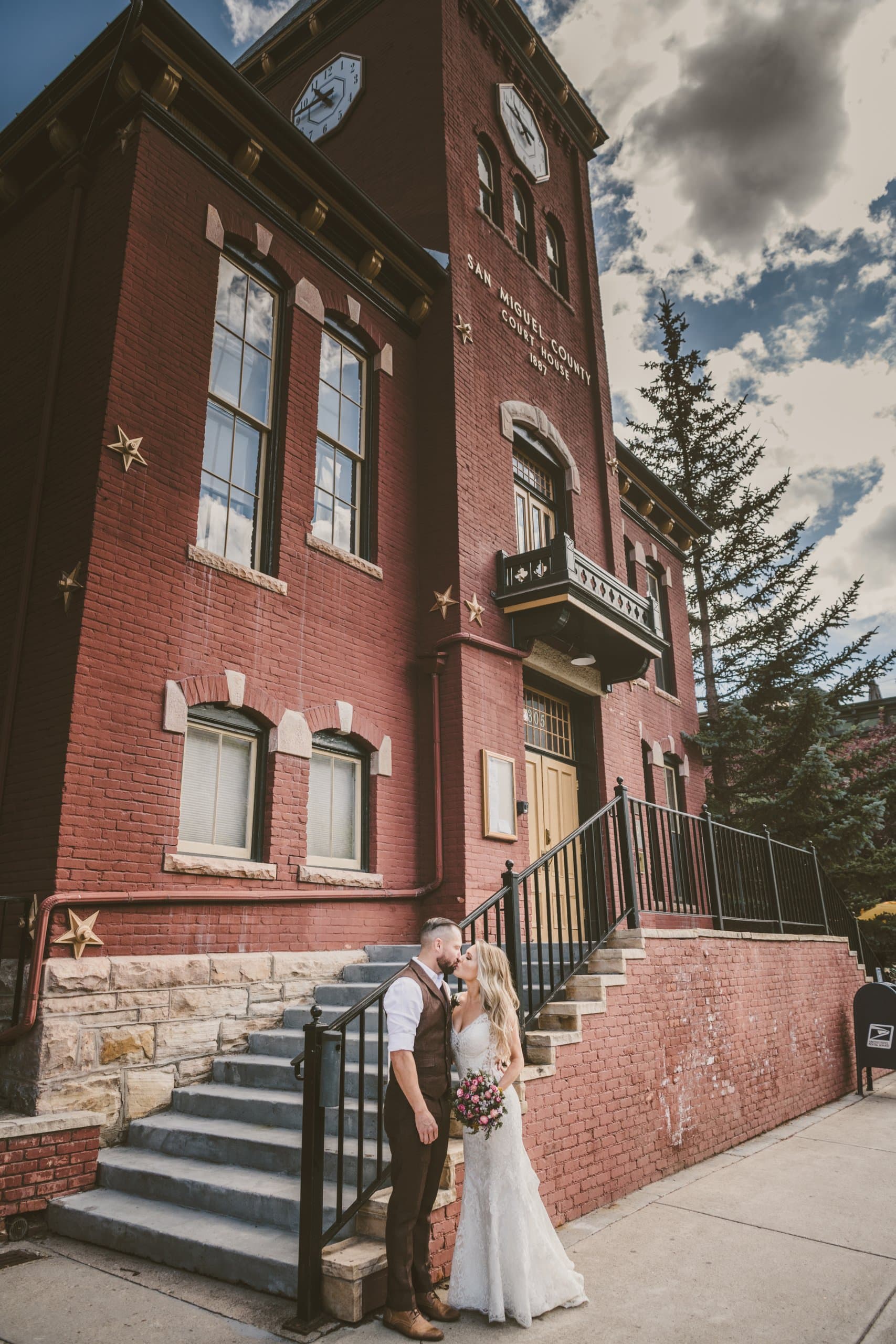 Sara & Tyler elopement in island lake — MAM_7166