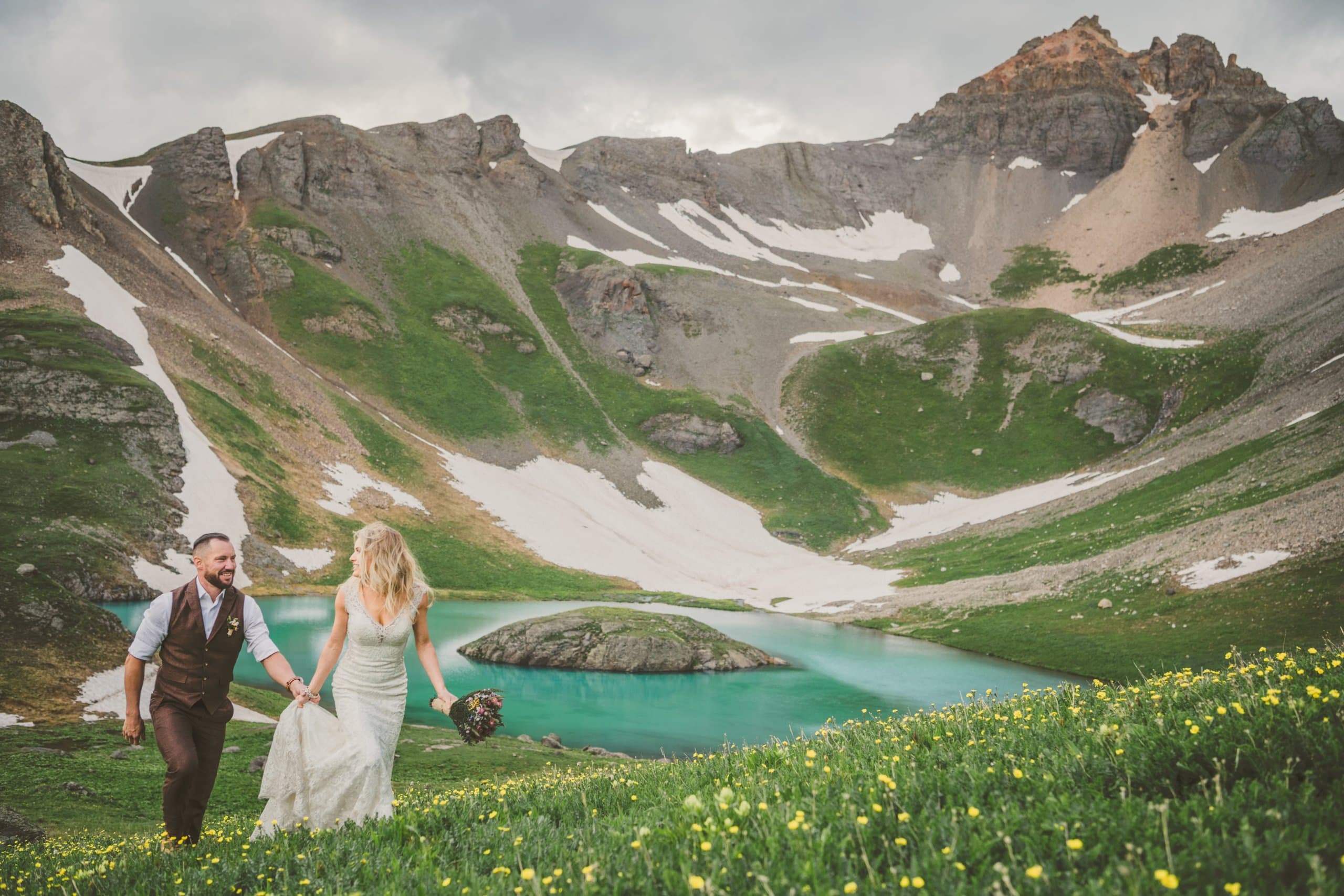 Sara & Tyler elopement in island lake — MAM_7178