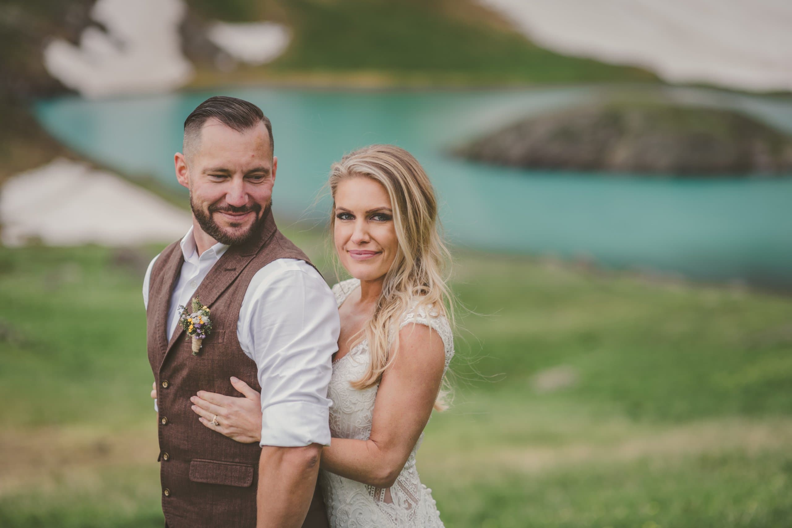 Sara & Tyler elopement in island lake — MAM_7411