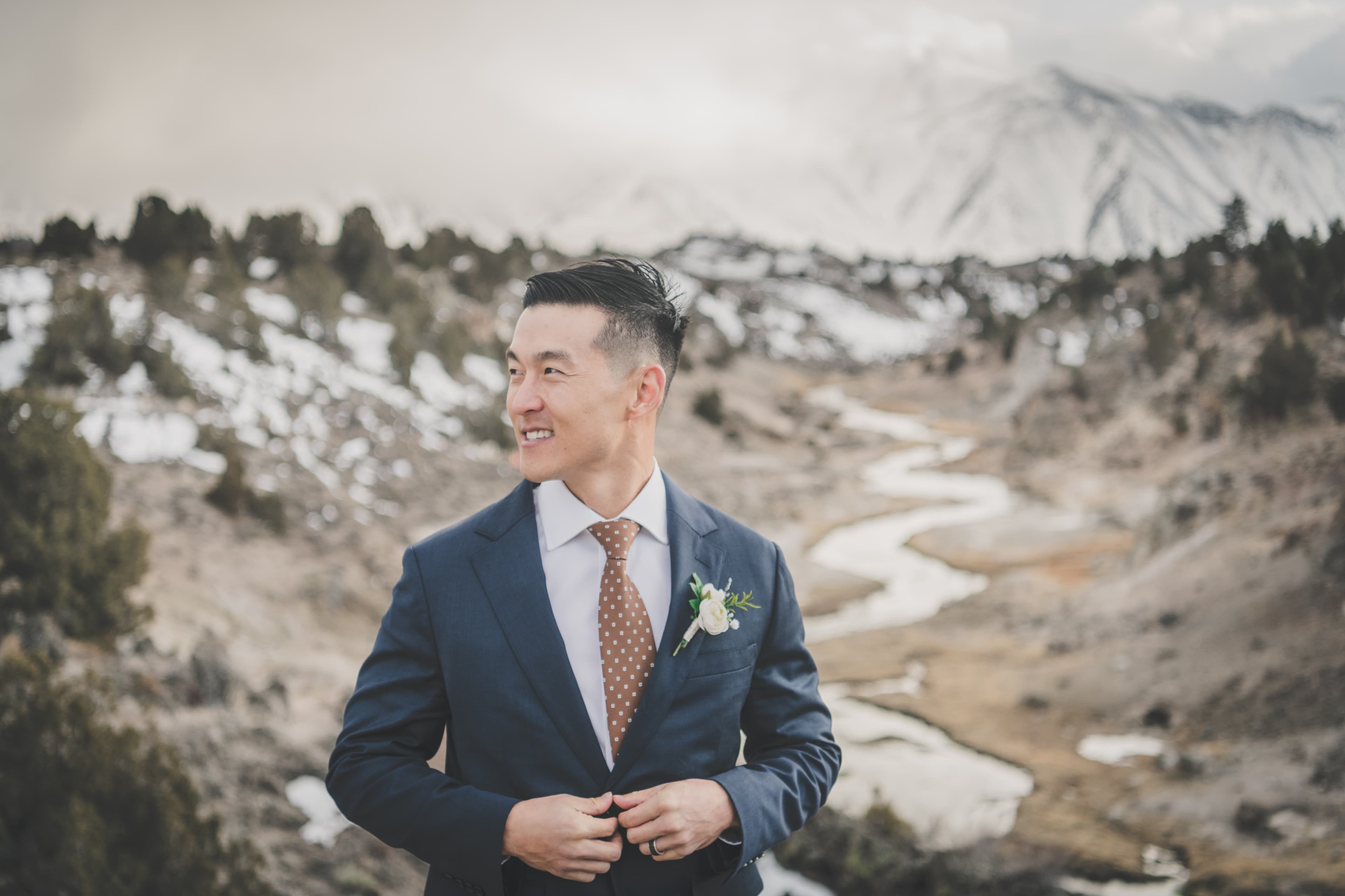 Hana and Chris wedding portrait — Mammoth Lakes and alpine scenery