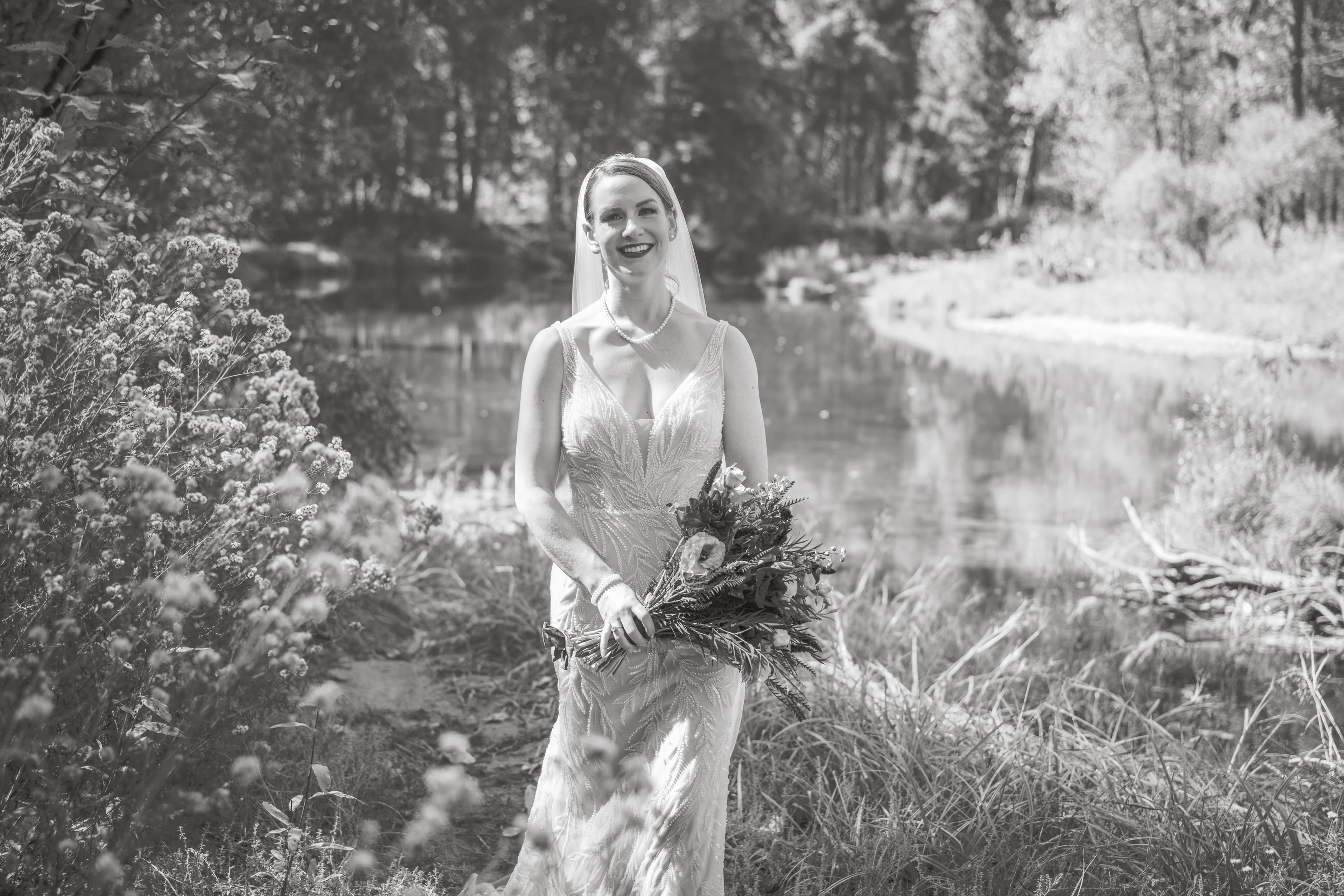 Lauren and Brian wedding — sneak peek portrait in Yosemite National Park